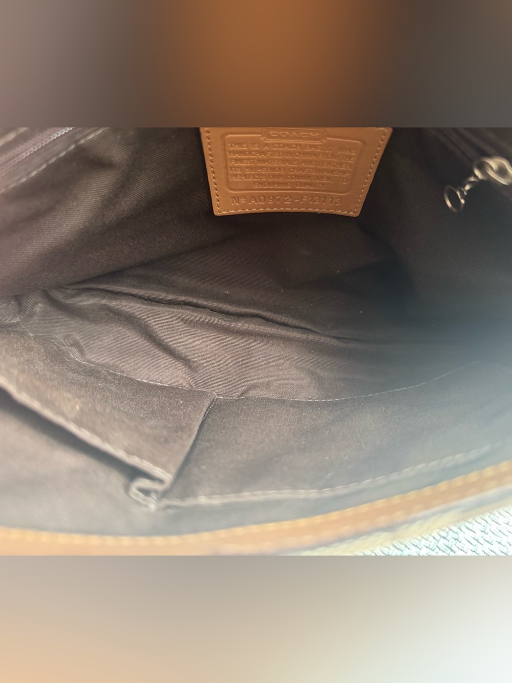 SOLD ELSEWHERE-Authentic -Vintage Y2K Coach Soho Signature Bag + Wallet - Picture 3 of 15